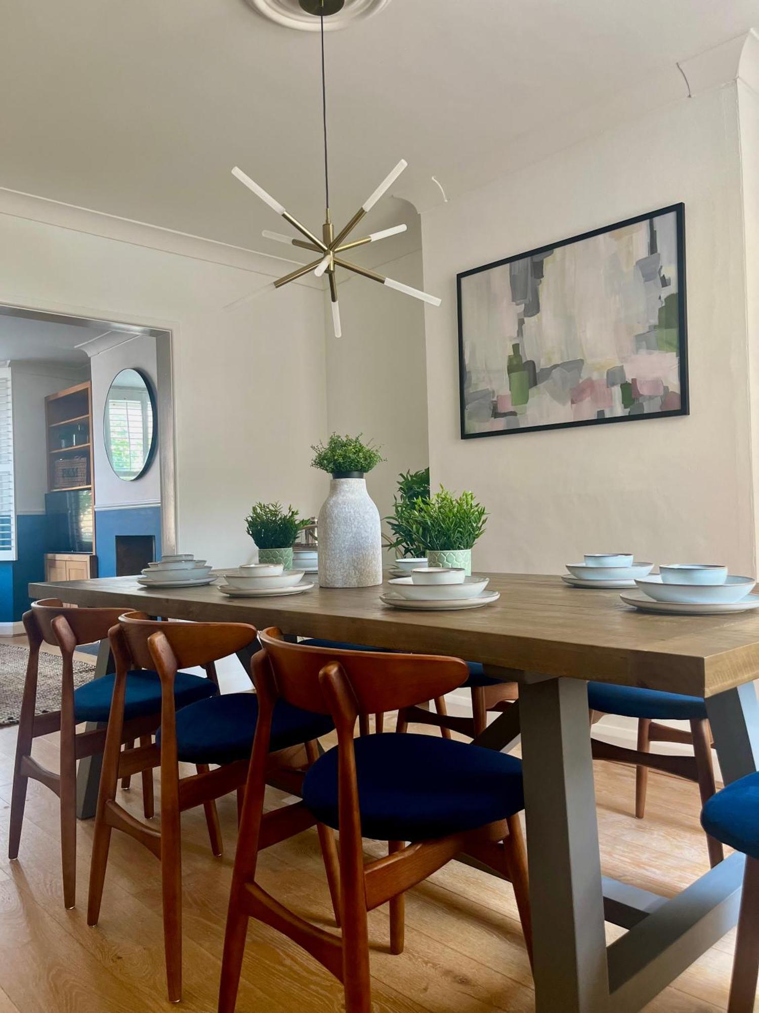 Spacious And Stylish Home バース エクステリア 写真